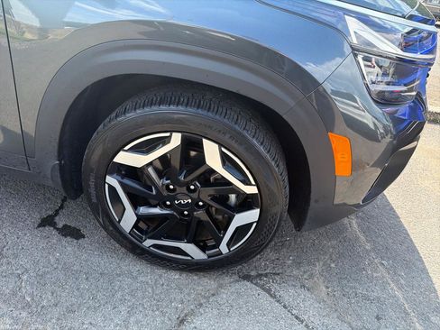 Used 2024 Kia Seltos SX AWD/4WD image 4