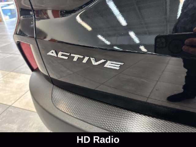 Used 2024 Ford Escape Active w/ Tech Pack #2 AWD/4WD image 9