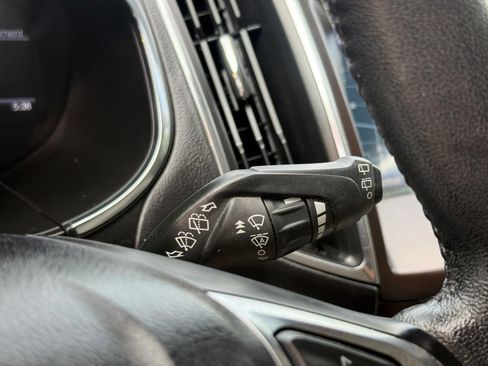 Used 2020 Ford Edge Titanium FWD image 41