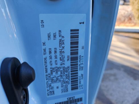 New 2025 Toyota Tundra SR5 w/ TRD Off-Road Premium Package image 18