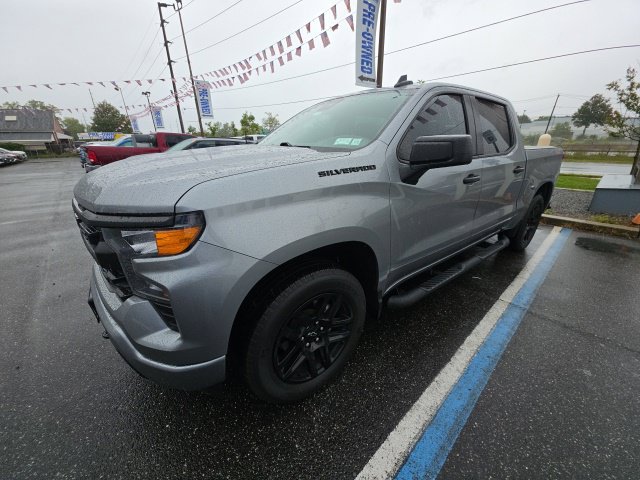 Used 2023 Chevrolet Silverado 1500 Custom w/ LPO, Dark Essentials Package AWD/4WD image 1