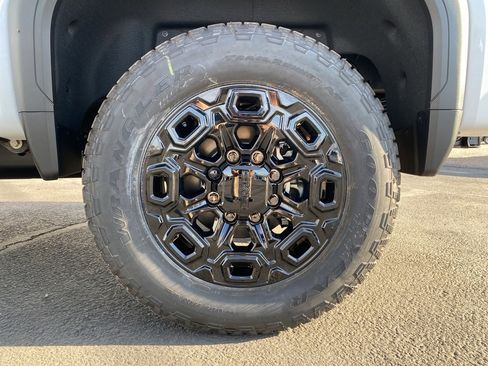 New 2026 GMC Sierra 2500 Denali Ultimate image 34