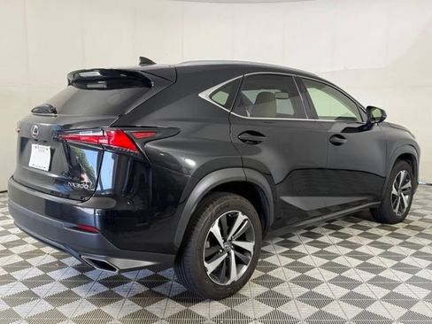 Used 2018 Lexus NX 300 FWD w/ Premium Package image 12