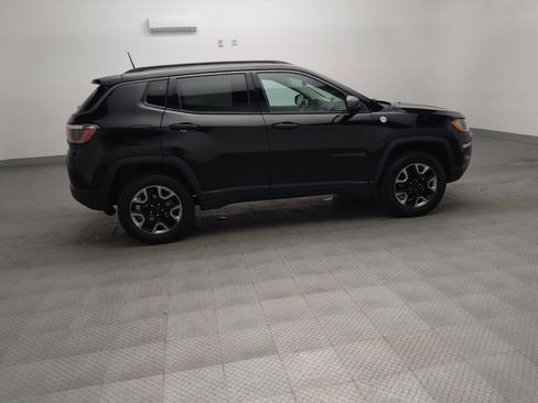 Used 2018 Jeep Compass Trailhawk AWD/4WD image 10