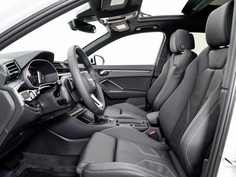 New 2025 Audi Q3 2.0T Premium image 6