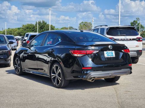 Used 2021 Nissan Sentra SR FWD image 5