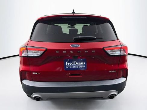 Used 2022 Ford Escape SEL AWD/4WD image 8