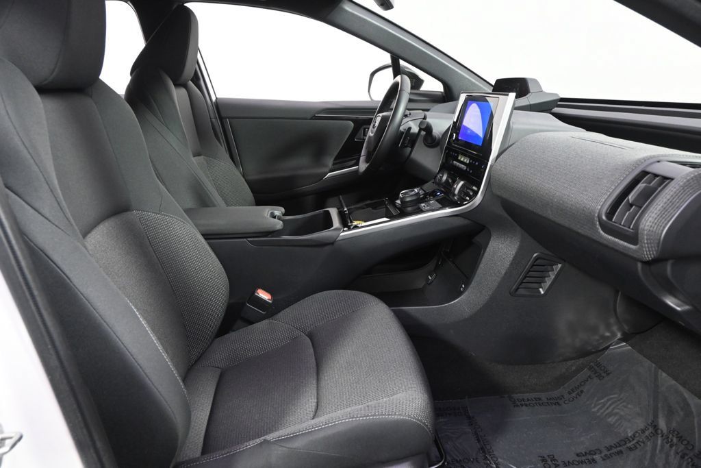 Certified 2023 Subaru Solterra AWD image 16