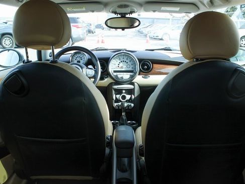 Used 2010 MINI Cooper S image 22