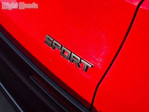 Certified 2025 Honda HR-V Sport image 9