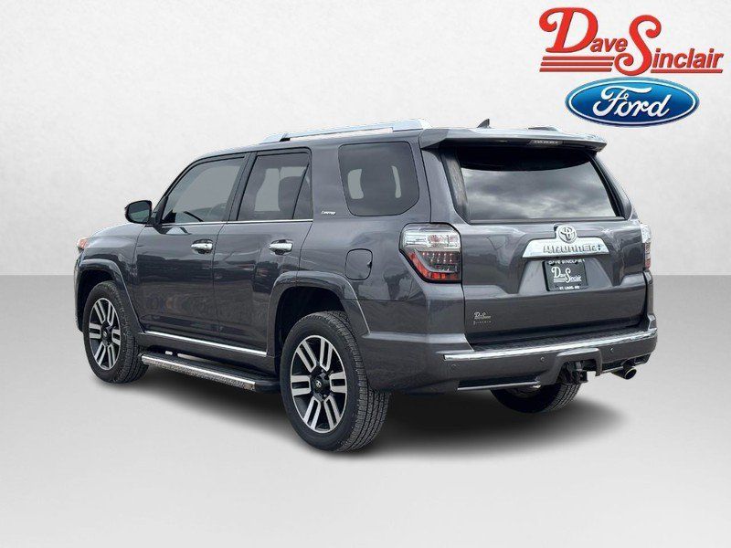 Used 2014 Toyota 4Runner Limited w/ Convenience Package AWD/4WD image 9