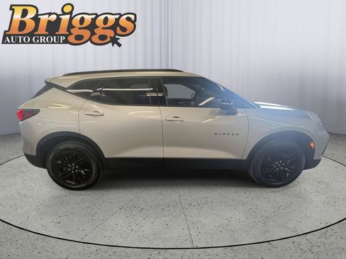 Used 2021 Chevrolet Blazer LT FWD image 5