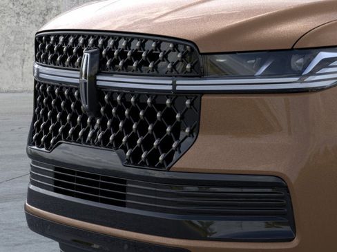 New 2026 Lincoln Navigator L Black Label AWD/4WD image 17