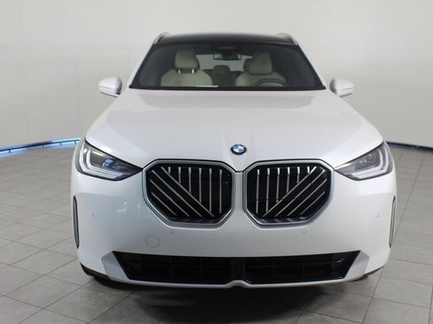 New 2025 BMW X3 xDrive30i w/ Premium Package image 6