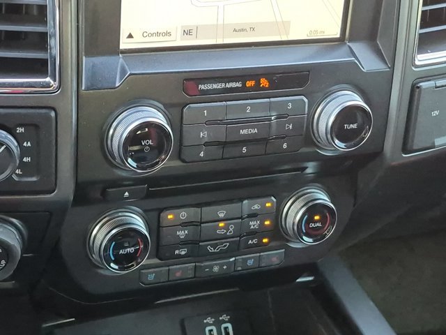 Used 2016 Ford F150 Lariat w/ Equipment Group 502A Luxury AWD/4WD image 25