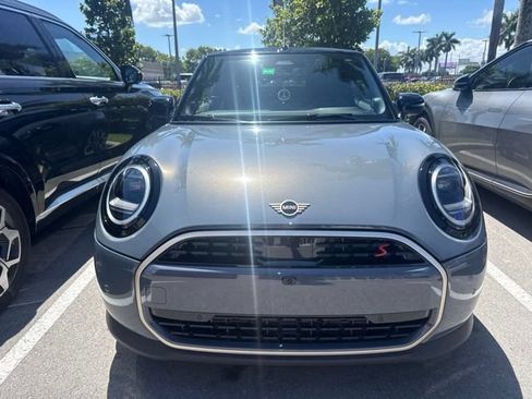 Used 2025 MINI Cooper S FWD image 2