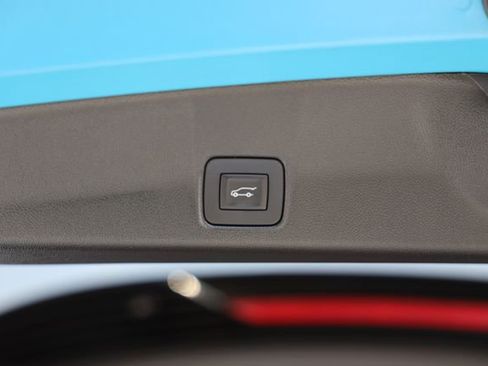 Used 2025 Chevrolet TrailBlazer ACTIV w/ Convenience Package image 10