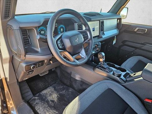 New 2025 Ford Bronco Big Bend image 3