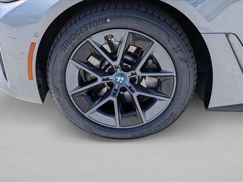 Used 2023 BMW i4 eDrive35 RWD image 24