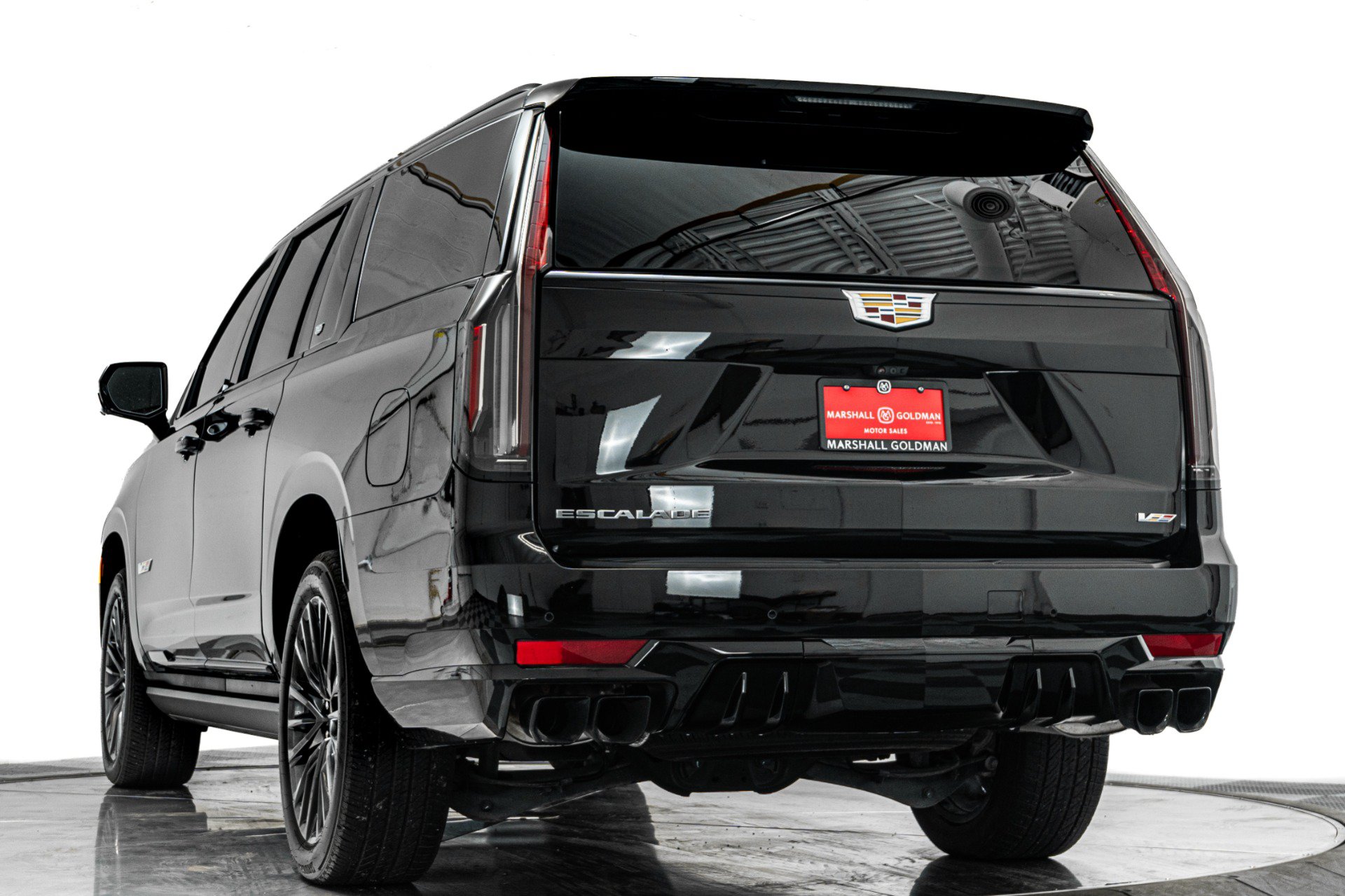 Used 2023 Cadillac Escalade ESV V AWD/4WD image 9