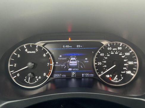Used 2025 Nissan Altima 2.5 SV FWD image 19