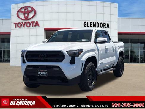 New 2026 Toyota Tacoma SR5 RWD image 4