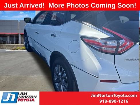 Used 2017 Nissan Murano SL w/ Cargo Package FWD image 6