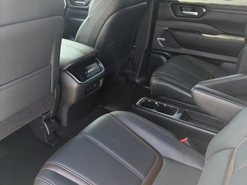 Used 2025 Nissan Armada SL w/ Captain's Chari Seat Package AWD/4WD image 25