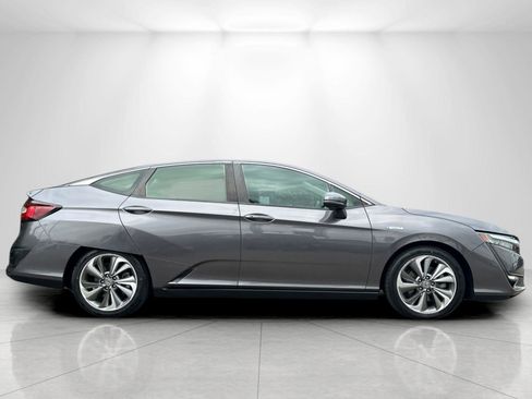 Used 2019 Honda Clarity Touring image 2