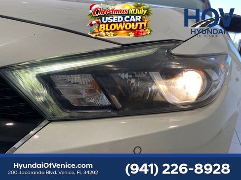 Used 2017 Nissan Maxima 3.5 SV FWD image 8