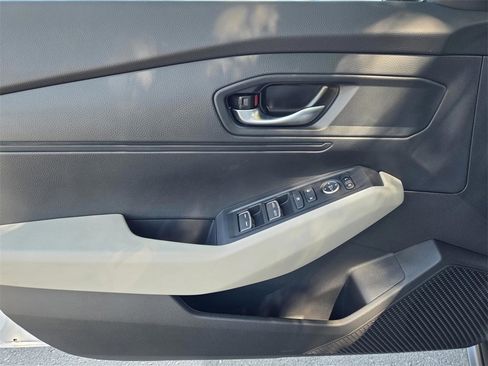 New 2025 Honda Accord LX image 17