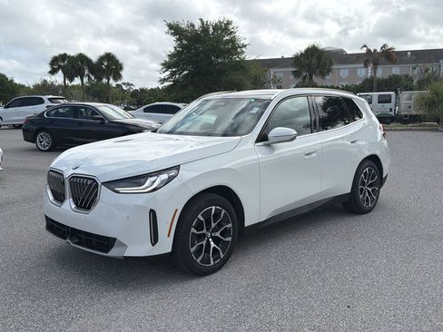 Certified 2025 BMW X3 xDrive30i image 8