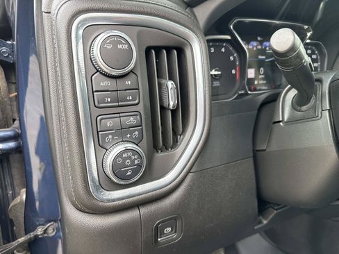 Used 2022 GMC Sierra 1500 Denali w/ Denali Premium Package AWD/4WD image 39