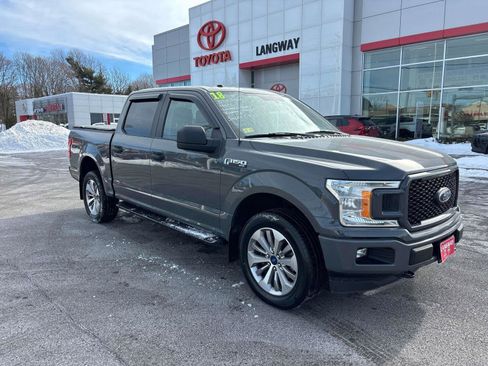 Used 2018 Ford F150 XL w/ Equipment Group 101A Mid image 1