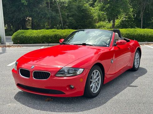 Used 2005 BMW Z4 2.5i RWD image 1