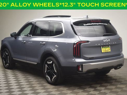 Used 2023 Kia Telluride EX w/ EX Captain's Chair Package AWD/4WD image 6