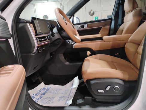 New 2026 Hyundai Santa Fe Limited image 9