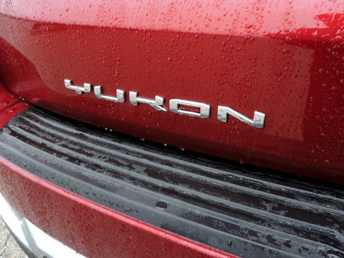 New 2026 GMC Yukon Denali w/ Sun & Power Step Package image 19