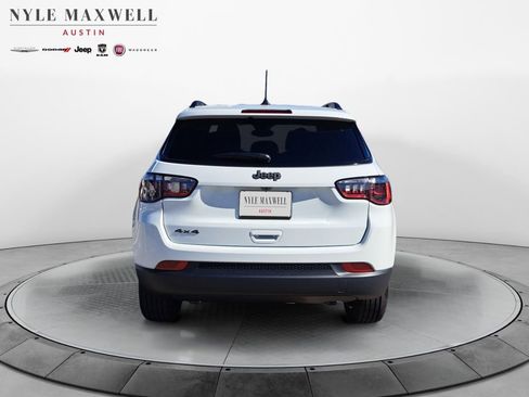 New 2026 Jeep Compass Latitude AWD/4WD image 14