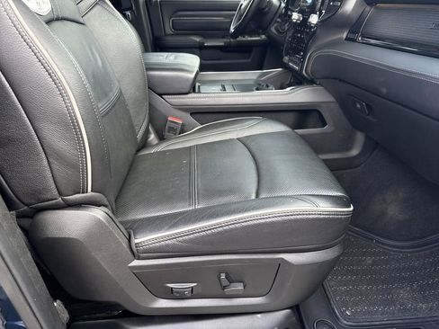 Used 2022 RAM 2500 Limited w/ Night Edition image 13