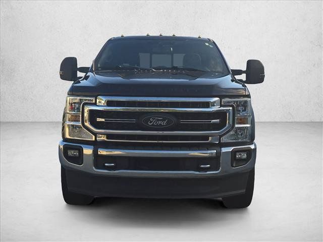 Used 2022 Ford F250 Lariat w/ Chrome Package AWD/4WD image 2