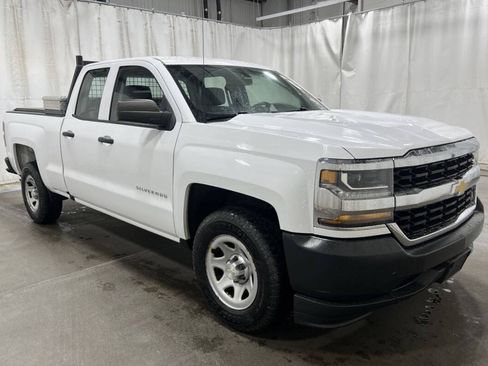 Used 2017 Chevrolet Silverado 1500 W/T RWD image 5