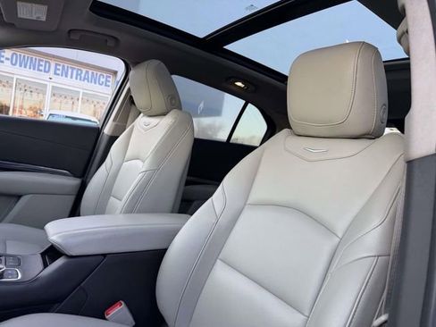 Certified 2023 Cadillac XT4 Luxury w/ Cold Weather Package image 12