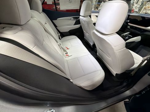 New 2026 Buick Envision Avenir image 27