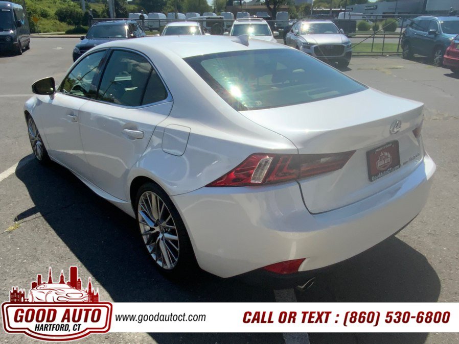 Used 2016 Lexus IS 300 AWD w/ Navigation System Package image 7