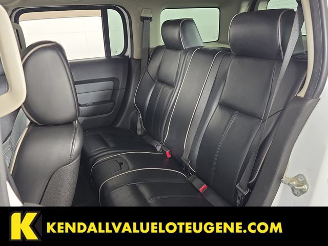 Used 2007 HUMMER H3 AWD/4WD image 25