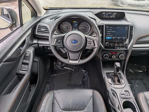 Certified 2023 Subaru Crosstrek 2.5i Limited w/ Moonroof Package AWD/4WD image 17