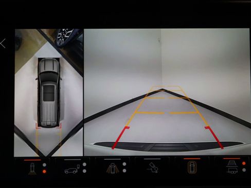 Certified 2024 GMC Yukon XL Denali w/ Denali Reserve Package image 14