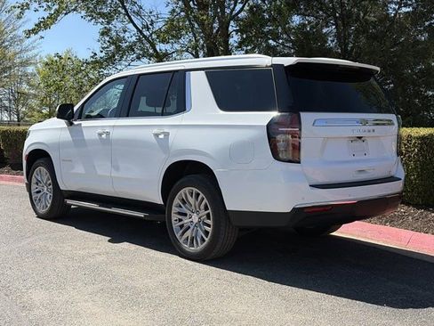 Used 2023 Chevrolet Tahoe LT w/ Luxury Package image 10