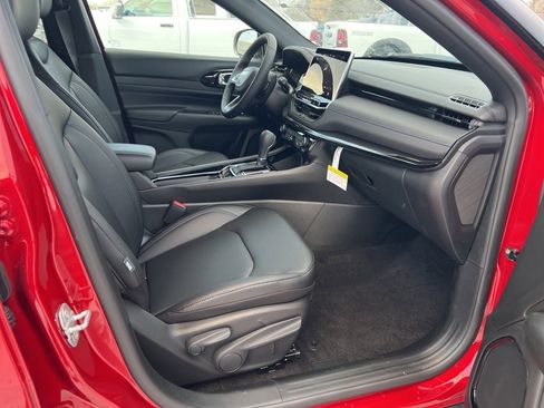 New 2026 Jeep Compass Limited image 11